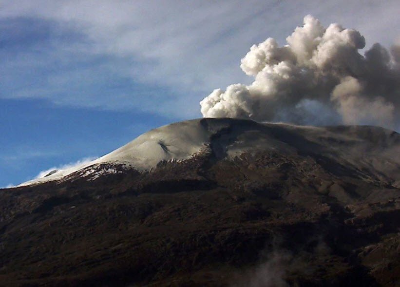 Nevado del Ruiz, Caldas/Tolima border, Colombia
